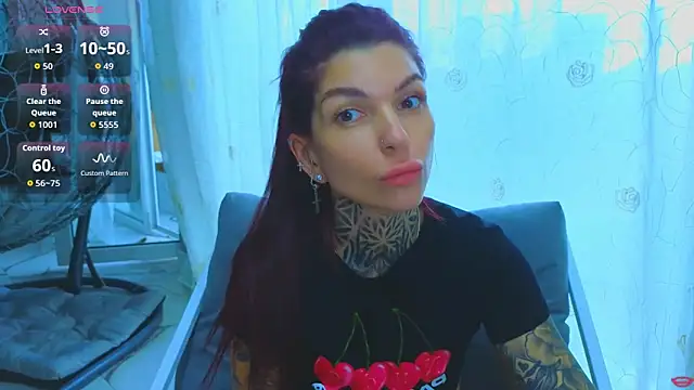 tattooedBabyy Live chatroom