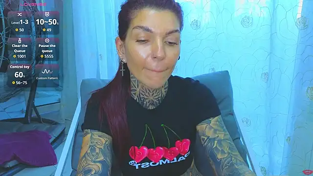 Phòng Chat Trực Tiếp tattooedBabyy