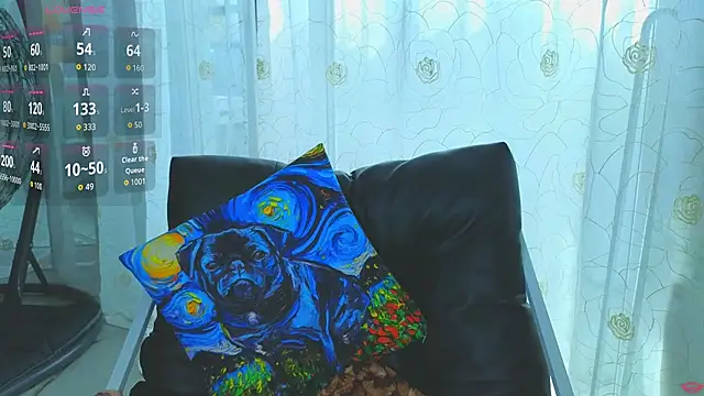 Živá chatovací místnost tattooedBabyy