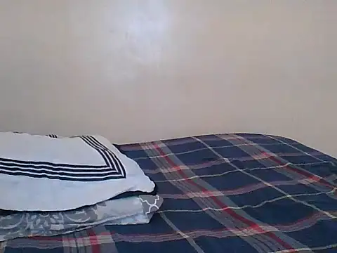 חדר צ'אט בשידור חי של hotgal1112