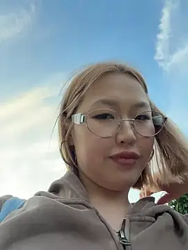 Aiko_Yumi – live chatrum
