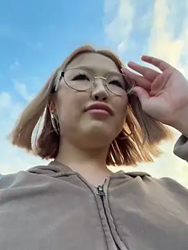Aiko_Yumi – live chatrum