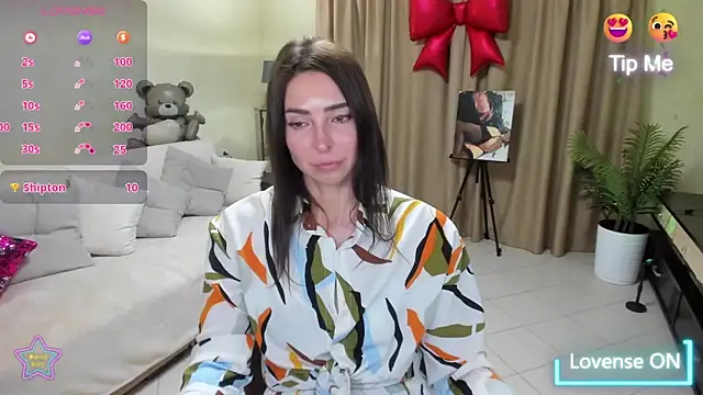 Sala de chat ao vivo de AlenaJuly