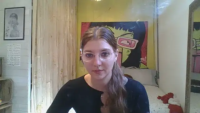 SweetyBabyDemon Adlı Modelin Canlı Sohbet Odası