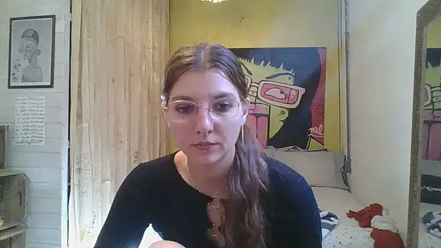 Chat soba uživo modela SweetyBabyDemon
