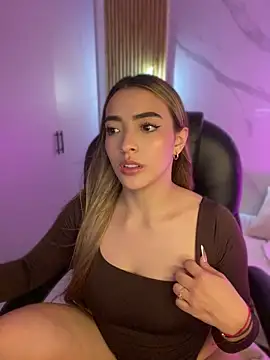 kyliejoness 실시간 채팅방