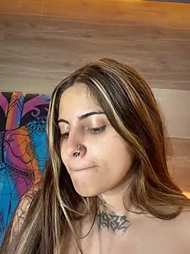 Cori_Paige Ruang Obrolan Langsung