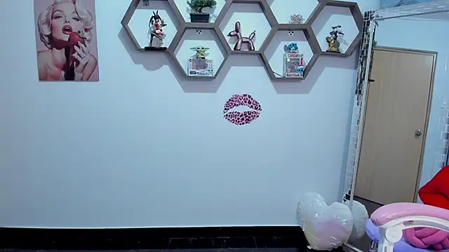 غرفة دردشة SharonSander المباشرة