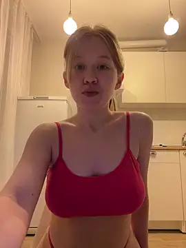 Eva_Weyne Adlı Modelin Canlı Sohbet Odası