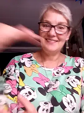 irinamaux Cameră chat live