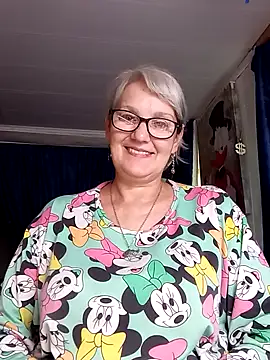 irinamaux – live chatrum