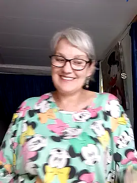 Živá chatovací místnost irinamaux