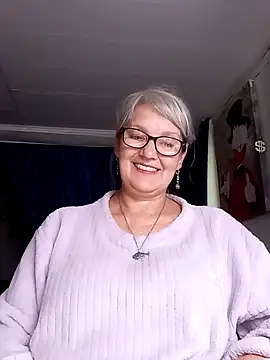 irinamaux – live chatrum