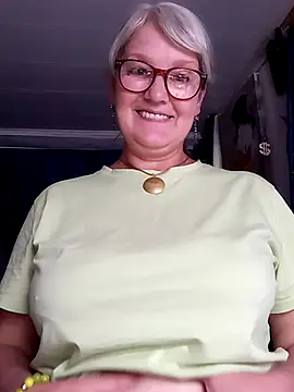 irinamaux Live Chatraum