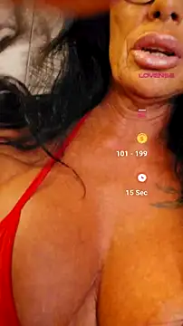 Misses-Cougar Live Chatraum