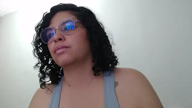 Anne_purple Live Chatraum