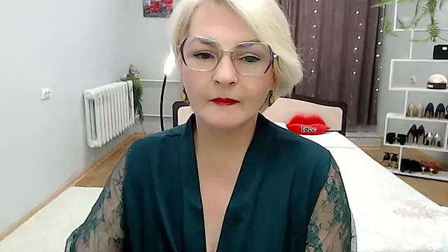 BlondeBrilliant7 Live Chatraum