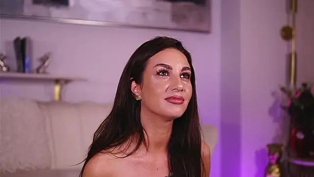 SecretSienna's Live Chat Room