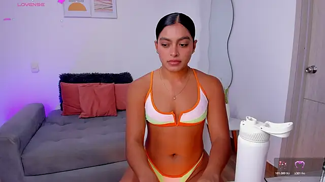 amandaconner's Live Chat Room
