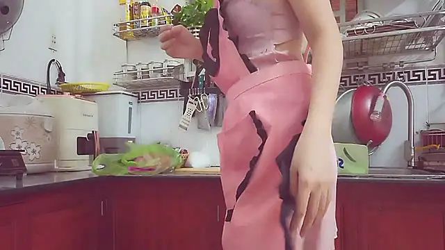 חדר צ'אט בשידור חי של My-Anh-barbie