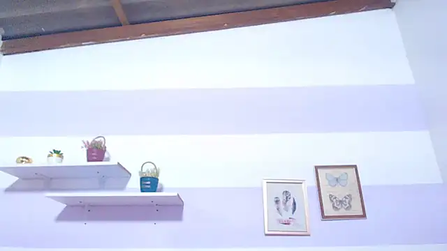 kimberlyvegaのライブチャットルーム