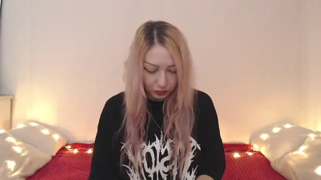 Živá chatovací místnost Emily_hardcore