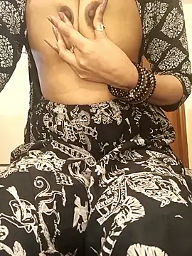 Pallavi_36 Cameră chat live