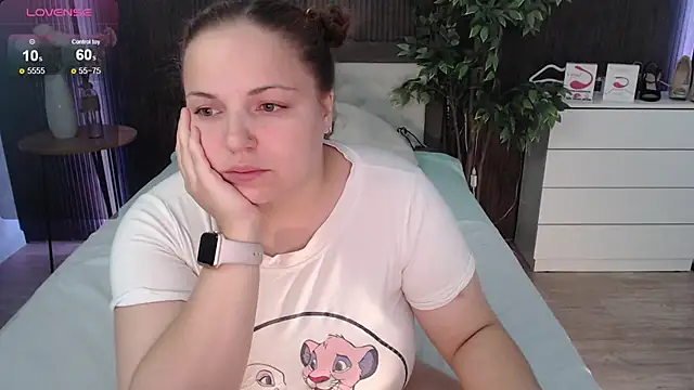 دردشة Crazyy_girl_ الجنسية المباشرة