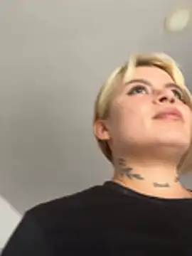 _CuteGirls_ – Naživo chatovacia miestnosť