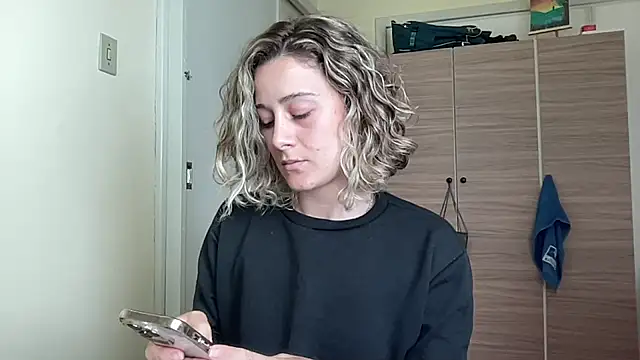 Nomadic_Angel Cameră chat live