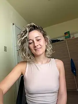 Chatroom en direct de Nomadic_Angel