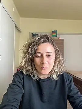 Chat ao vivo de Nomadic_Angel