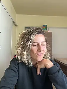 Nomadic_Angel Cameră chat live