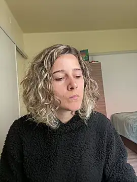 Nomadic_Angel – live chatrum