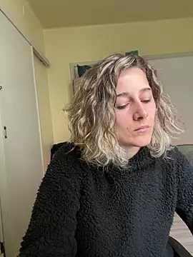 Nomadic_Angel – live chatrum