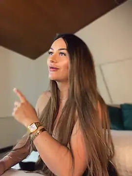 Miss_ary's Live Chat Room