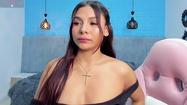 Živá chatovací místnost amira_cute2