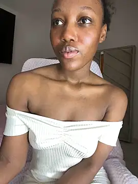 LaylaQueen0_ Live Chatraum