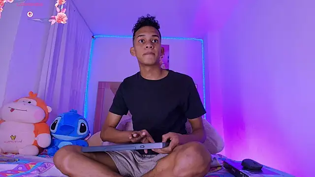 Živá kamerová sex show dilan_alfonzo
