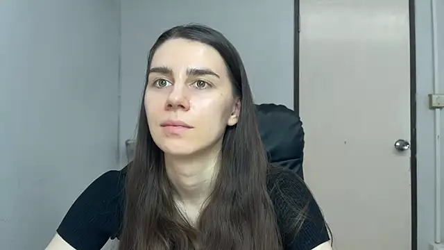 SassyJessi Adlı Modelin Canlı Sohbet Odası