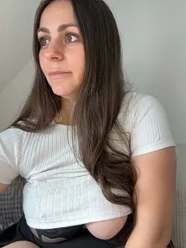 Živá chatovací místnost Loella-Rose