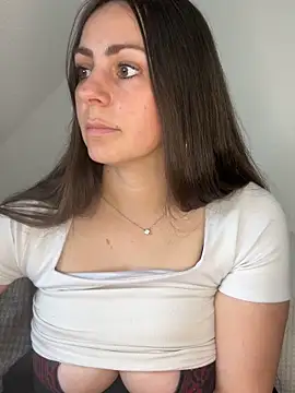 Loella-Rose Live Chatraum