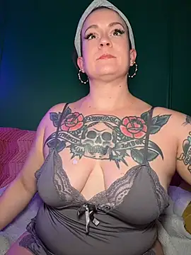 quinnmariexo – live chatrum