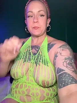 Sala de chat en directo de quinnmariexo