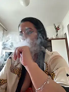 Chat soba uživo modela Hotmomcheckk_