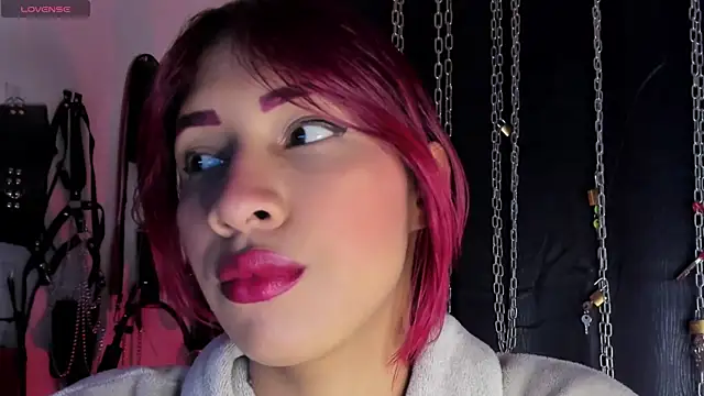 charrlotte_quinn Live Chatraum