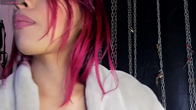charrlotte_quinn live-chat rom