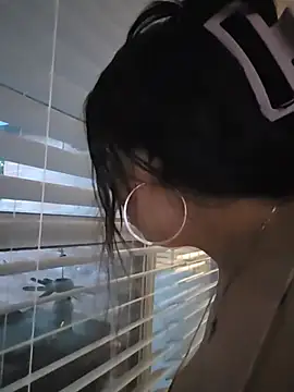 Chat soba uživo modela Blaze_Onn