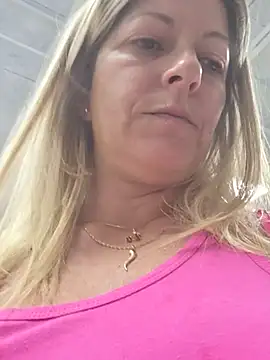 NikkiBlisss 실시간 채팅방