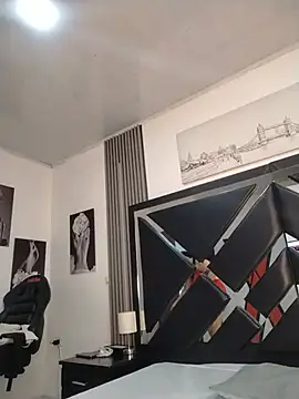 Natasha_miilf Live Chatraum